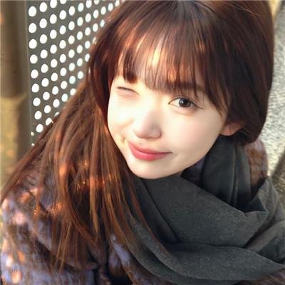 桃花鞍前挽离情